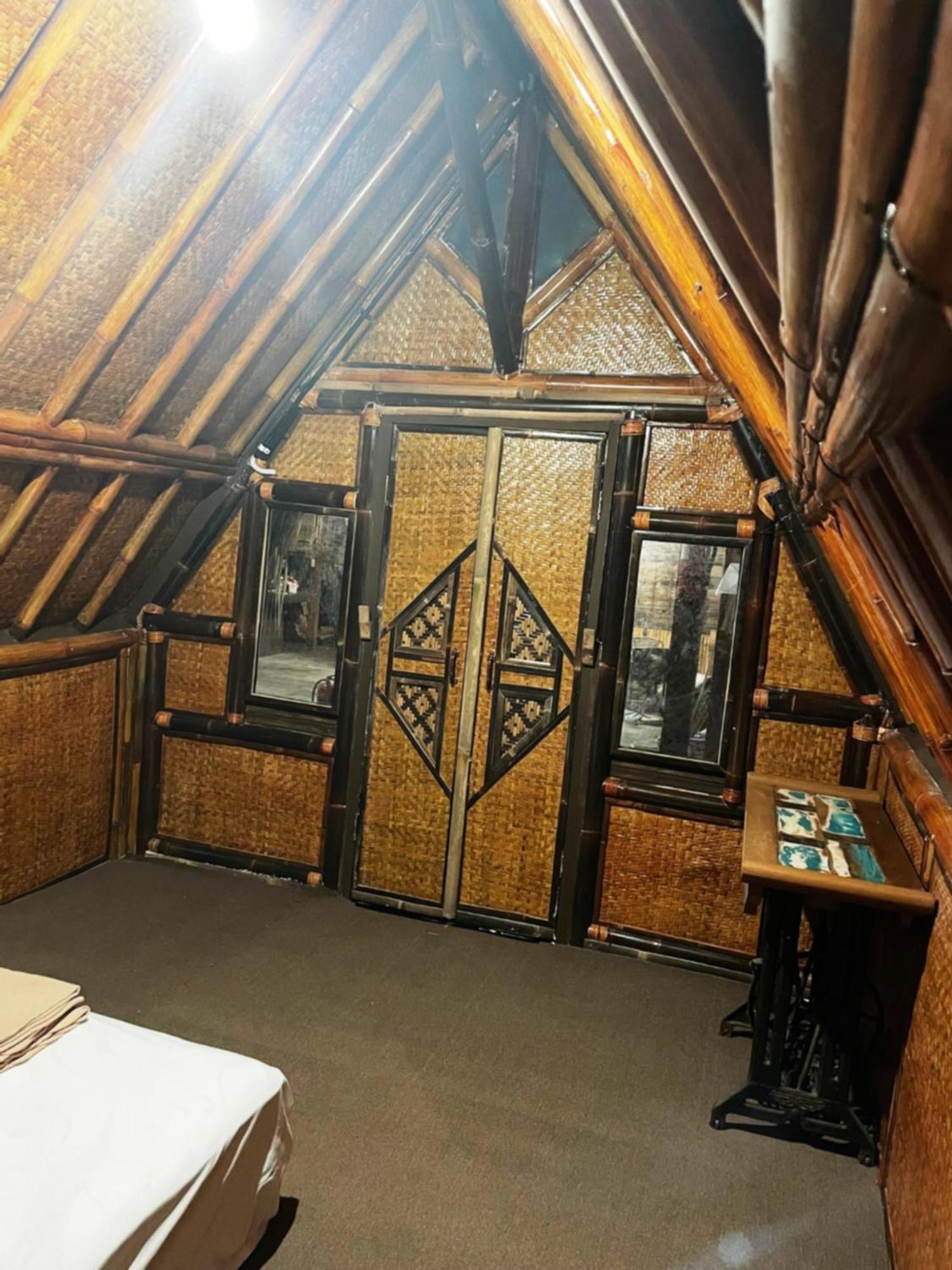 Хостел Da Housetel Kuta Кута Екстер'єр фото